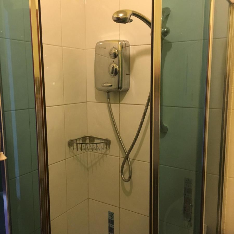 Sea View Guest House 하틀풀 외부 사진